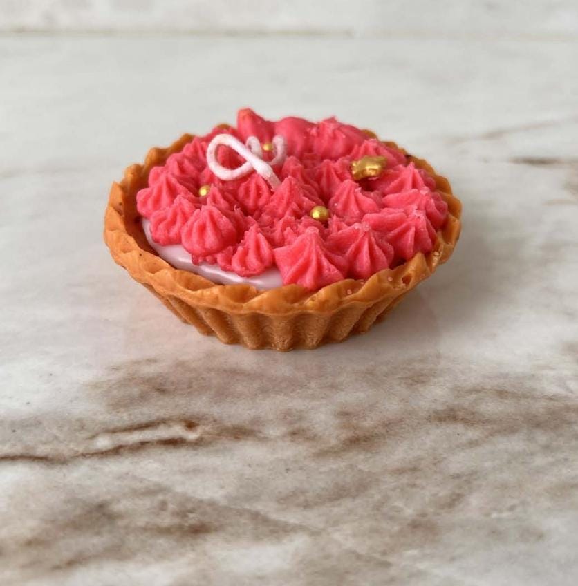 Tart With Frosting Candle