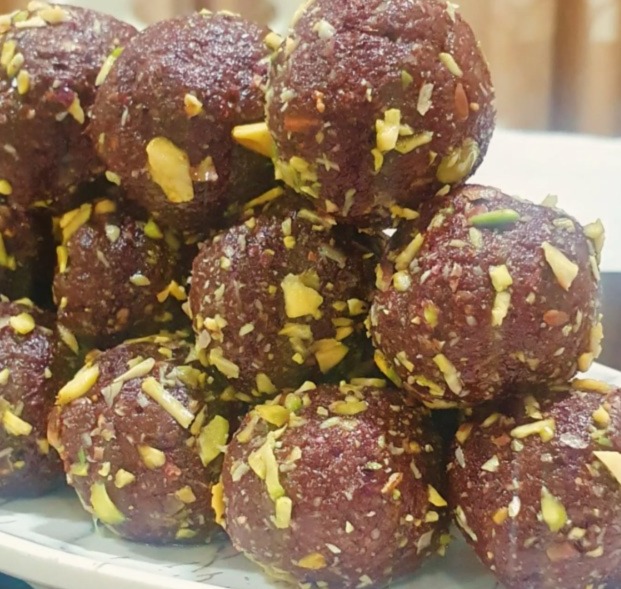 Walnut Laddoos