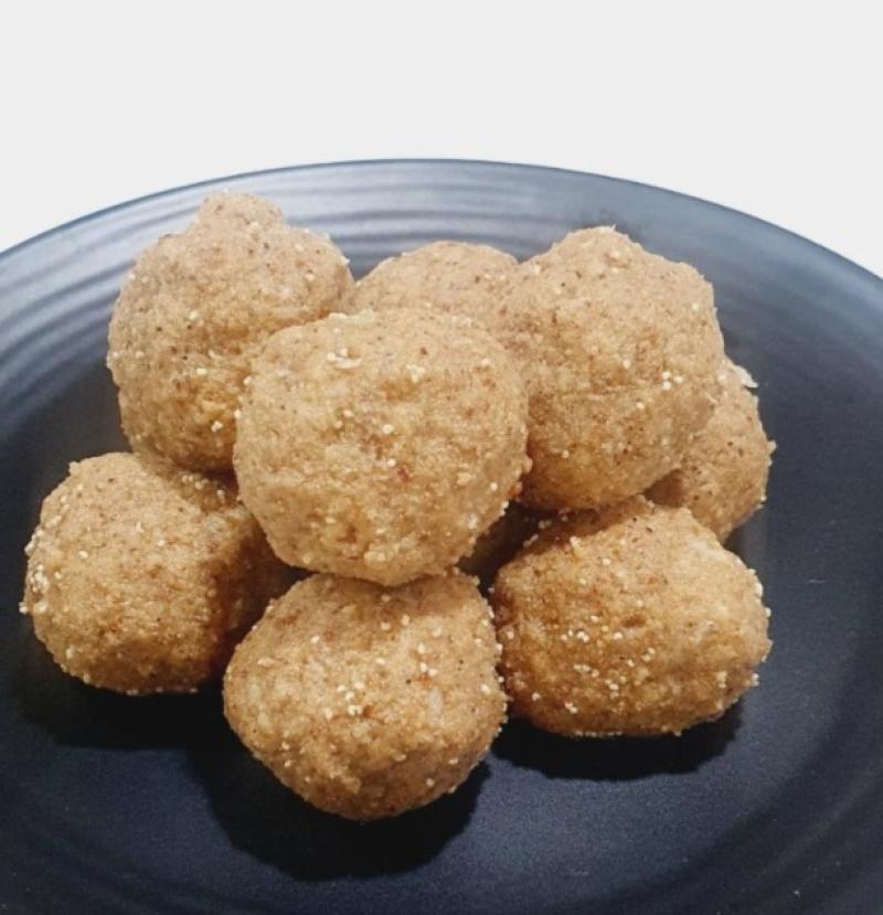 Amaranth Laddoos