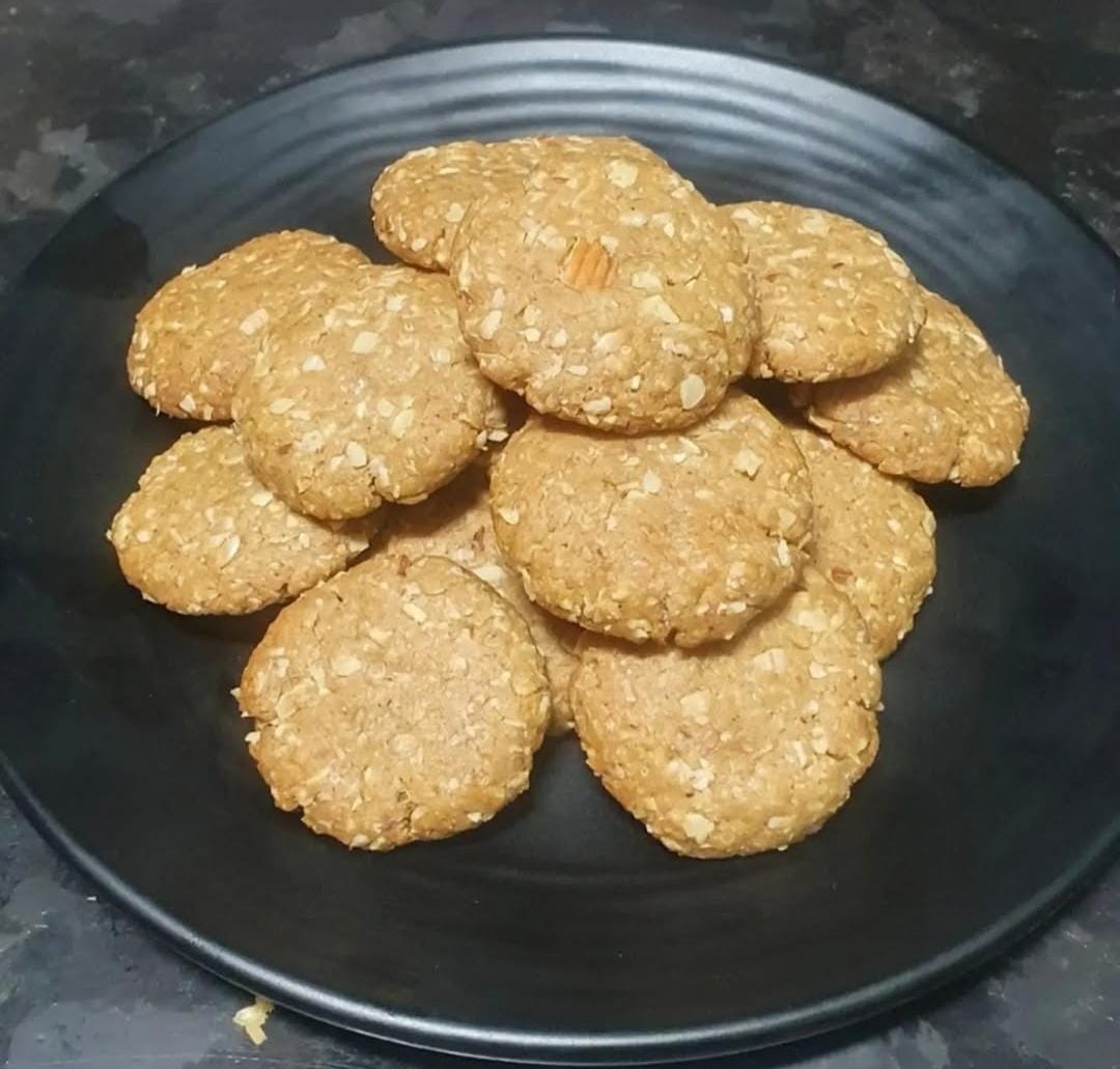 Oats And Raisin Cookies
