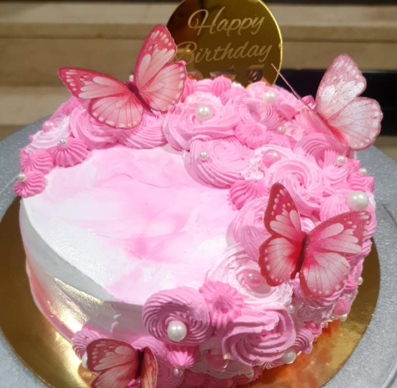 Customized Cakes
