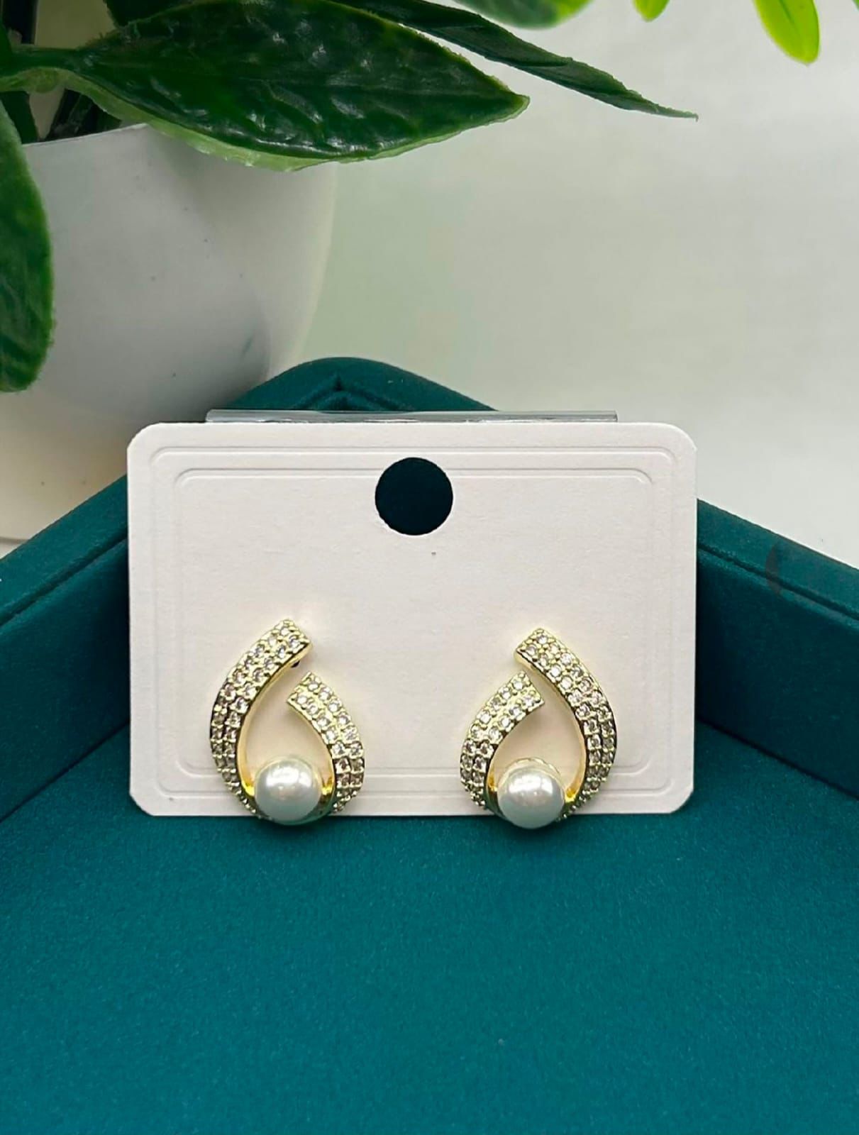 Pearl Diamond Studs