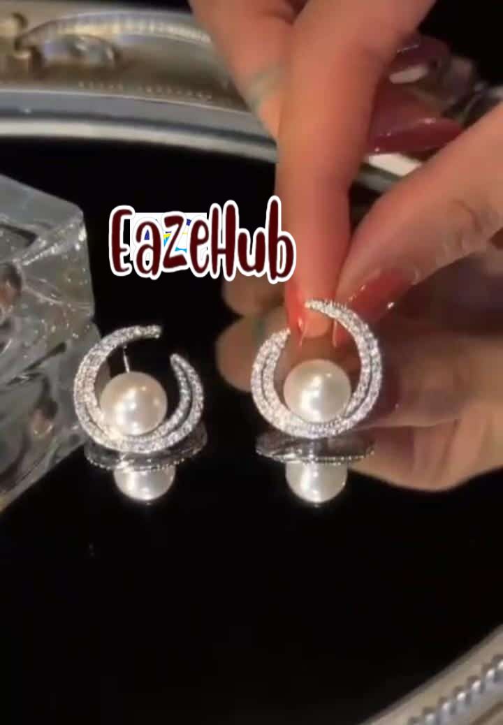 American Diamond With Pearls