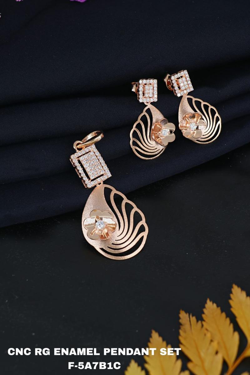 Pendant Sets