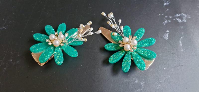 Resin Hair Pins