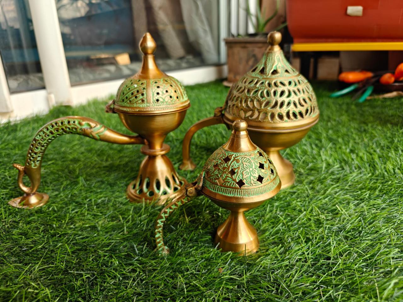 Brass Dhoop Dani Bakhoor Holder