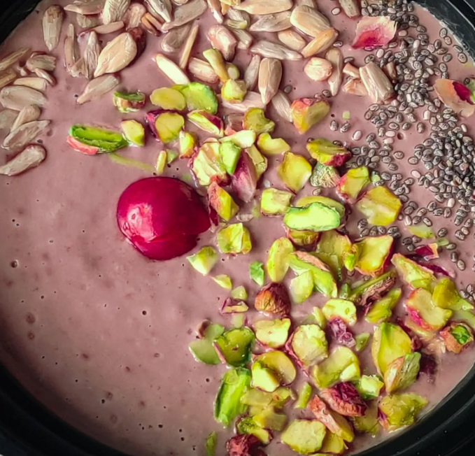 Cherry Pistachio Smoothie