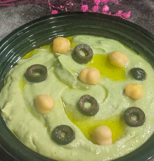 Basil Pesto Hummus