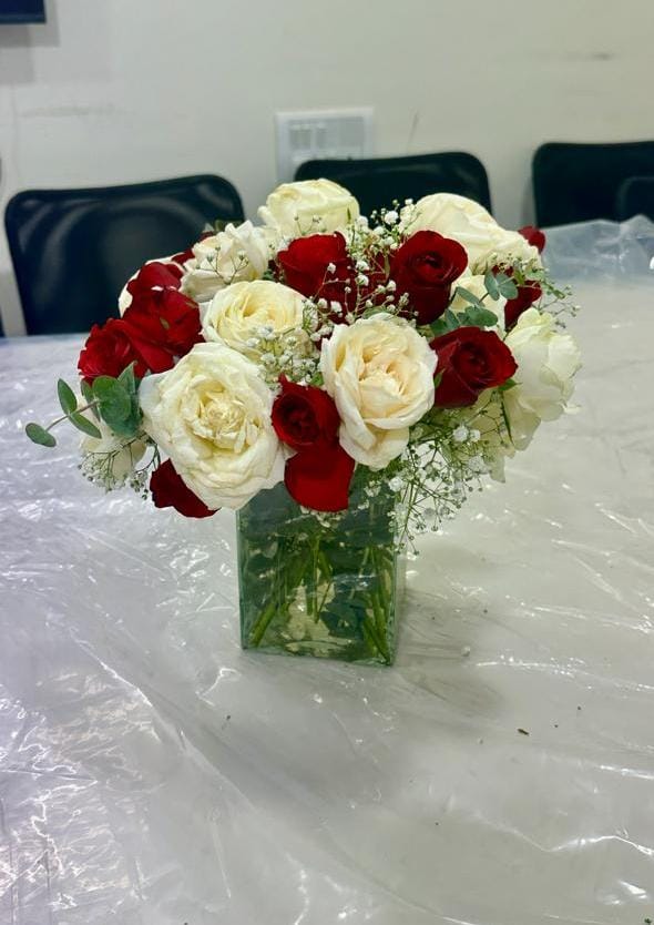 Rose Flower Arrangement
