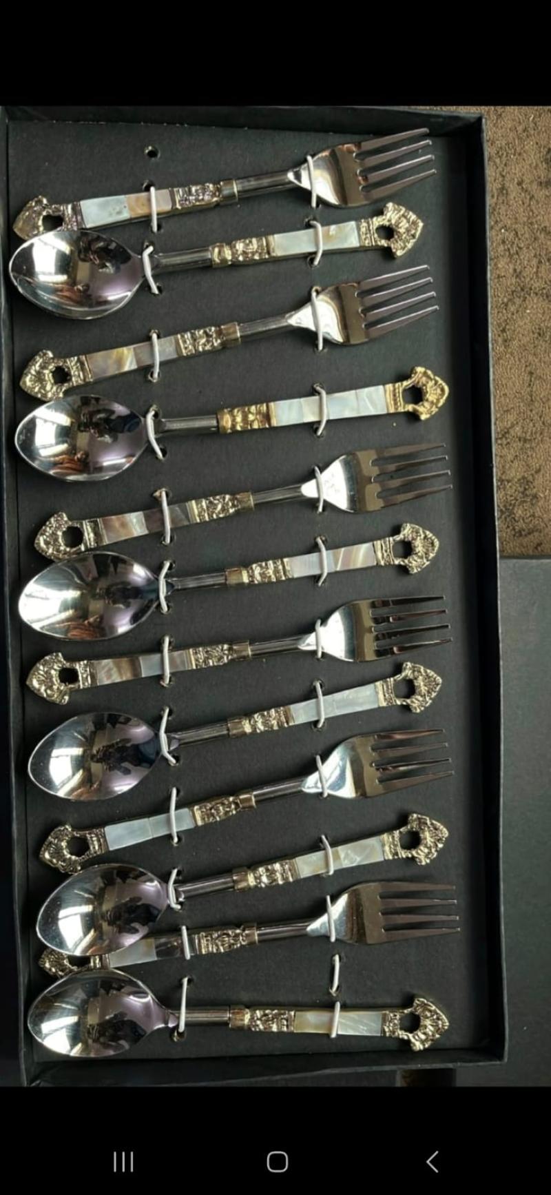 Cutlery Sets ( Spoons & Forks )