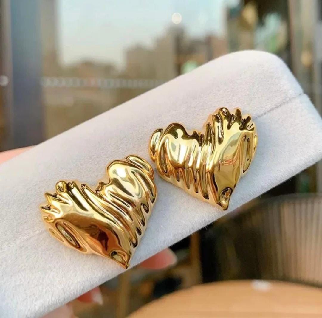 Golden Heart Earring