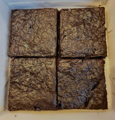 Almond Flour Zuccini Brownies